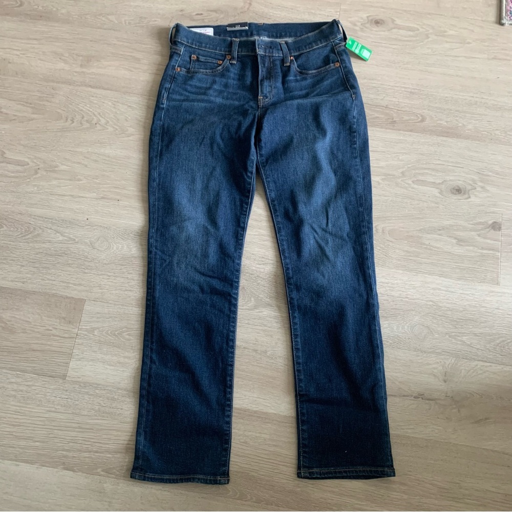 NWT GAP SLIM STRAIGHT JEANS